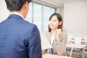 営業職の採用ではコレを聞け！一流営業マンを採用する方法