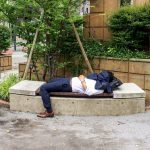 営業マンの昼寝はもはや常識！？仕事をサボるべき理由を解説！
