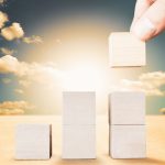 成果主義はなぜ失敗する?成功する為の事例&アイデアを解説