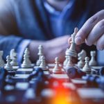 ポーターの競争戦略をわかりやすく解説!フレームワーク理論とは?